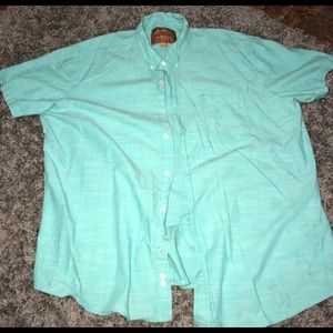 Casual short sleeve button up shirt
